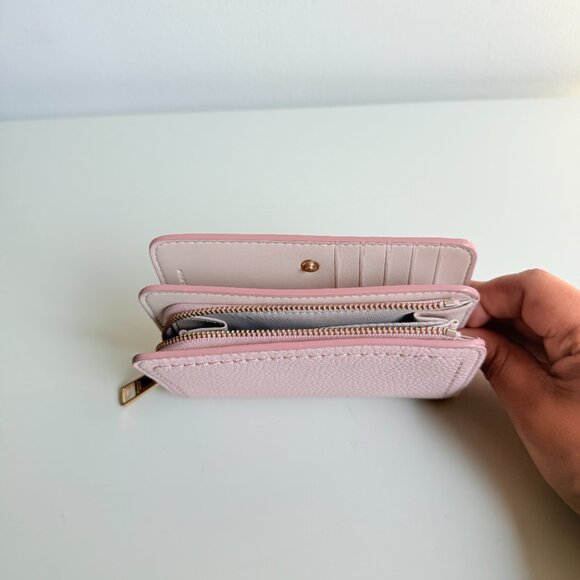 Marc Jacobs Wallet - Picture 4 of 4